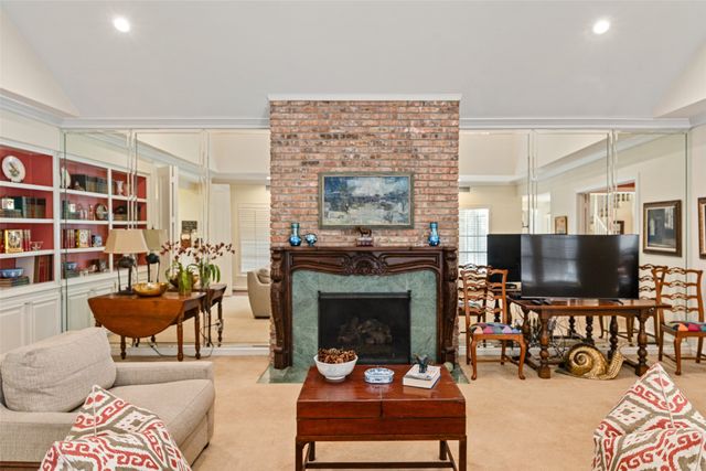3 Royal Terrace Court, Dallas, TX 75225