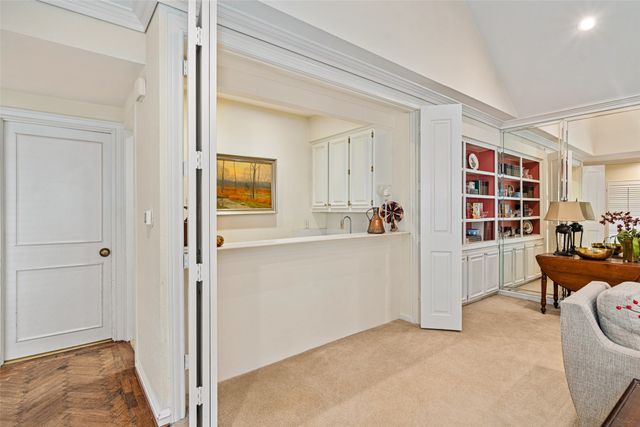 3 Royal Terrace Court, Dallas, TX 75225