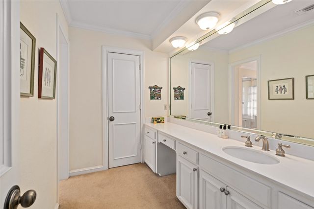 3 Royal Terrace Court, Dallas, TX 75225
