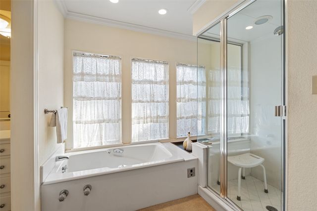 3 Royal Terrace Court, Dallas, TX 75225