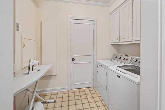 3 Royal Terrace Court, Dallas, TX 75225
