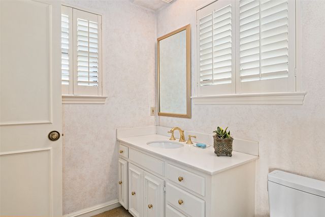 3 Royal Terrace Court, Dallas, TX 75225