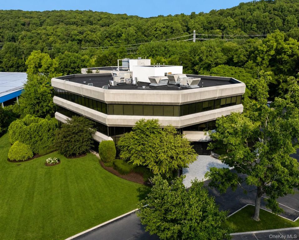 245 Saw Mill River Road, Hawthorne, NY 10532 — exterior