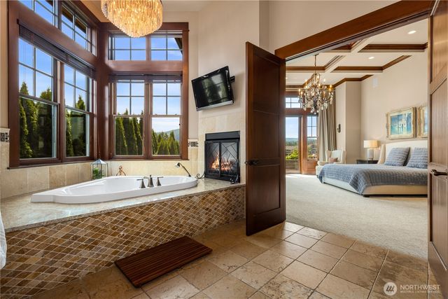 36207 SE Saint Andrews Lane, Snoqualmie, WA 98065