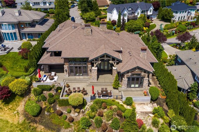 36207 SE Saint Andrews Lane, Snoqualmie, WA 98065