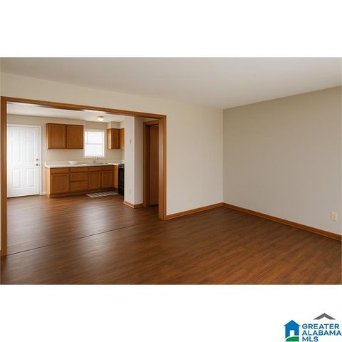 611 CENTER WAY S, Birmingham, AL 35205