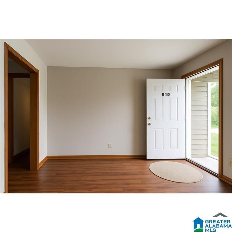 611 CENTER WAY S, Birmingham, AL 35205