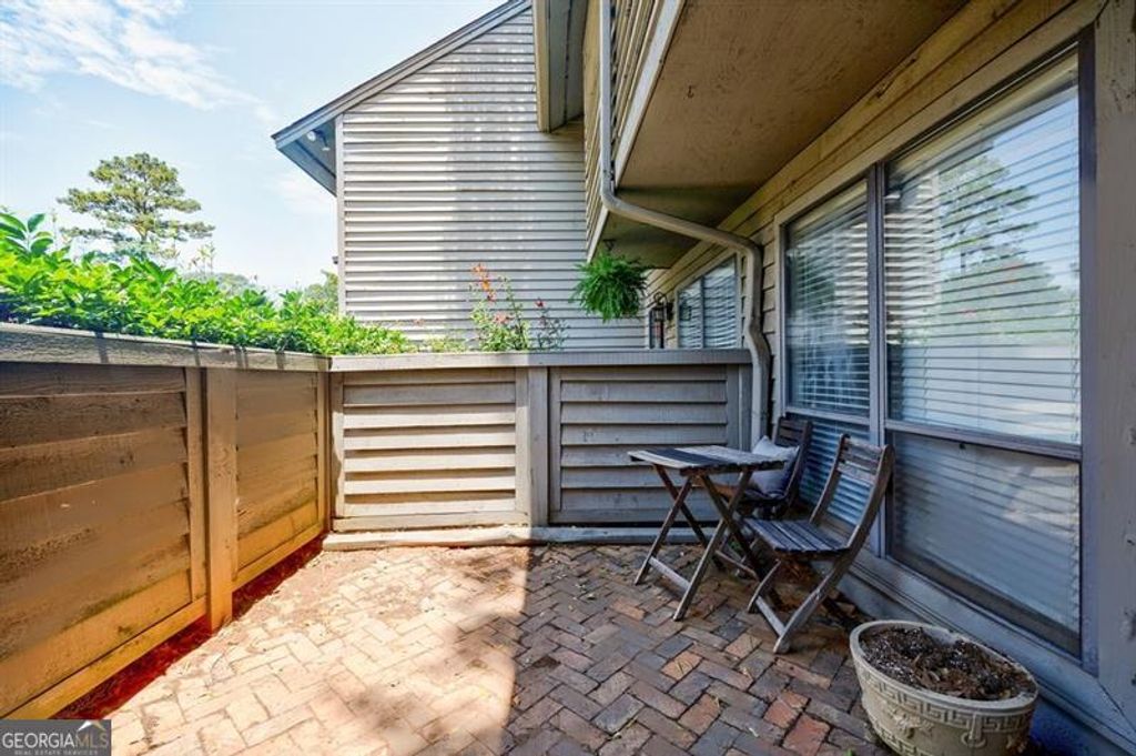 1002 Creatwood Circle SE, Smyrna, GA 30080 — photo 4