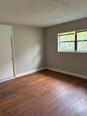 1329 NW 8th Avenue A, Fort Lauderdale, FL 33311