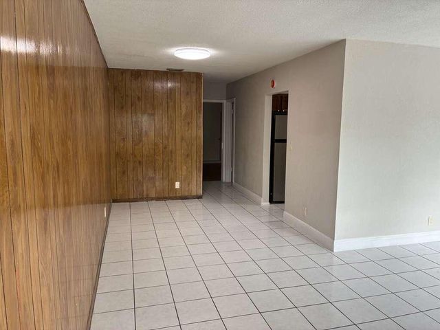 1329 NW 8th Avenue A, Fort Lauderdale, FL 33311