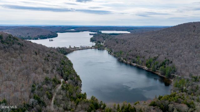 183 Green Lake Road, Caroga Lake, NY 12032