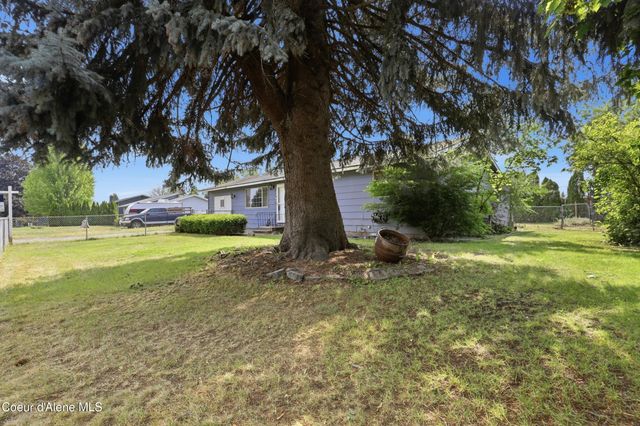 243 E Jensen DR, Hayden, ID 83835