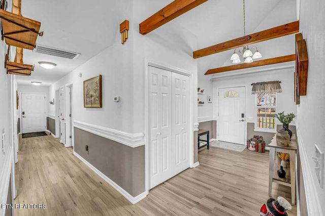 830 Mountain Grove Lane, Seymour, TN 37865