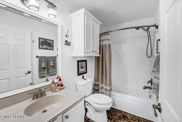 830 Mountain Grove Lane, Seymour, TN 37865