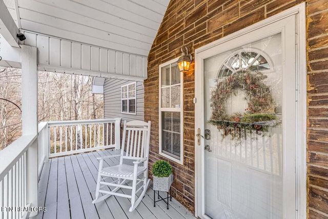 830 Mountain Grove Lane, Seymour, TN 37865