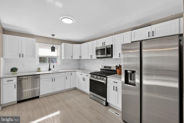 73 HADDON AVE, Gibbsboro, NJ 08026
