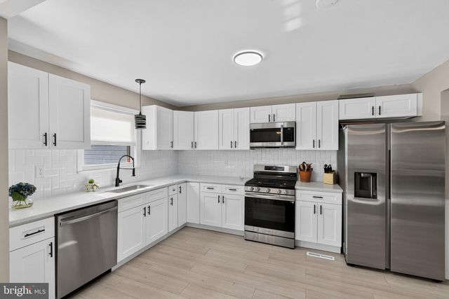 73 HADDON AVE, Gibbsboro, NJ 08026