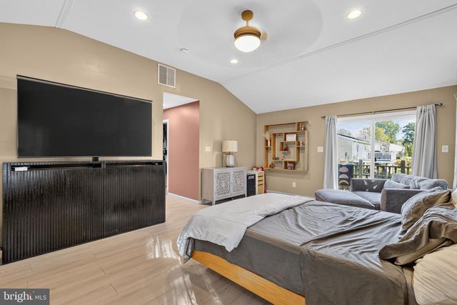 73 HADDON AVE, Gibbsboro, NJ 08026
