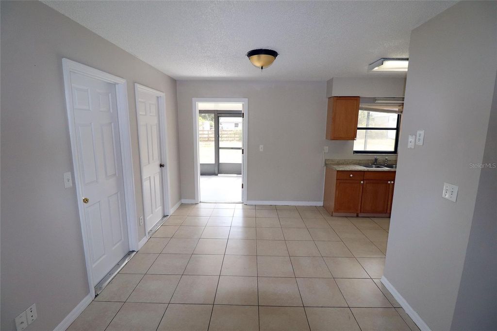 Image 23 of property listing at 109 E CHESTER STREET, Clermont, FL 34715