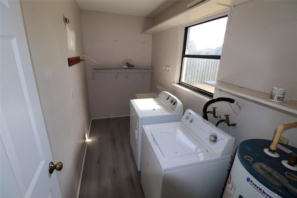 Image 30 of property listing at 109 E CHESTER STREET, Clermont, FL 34715