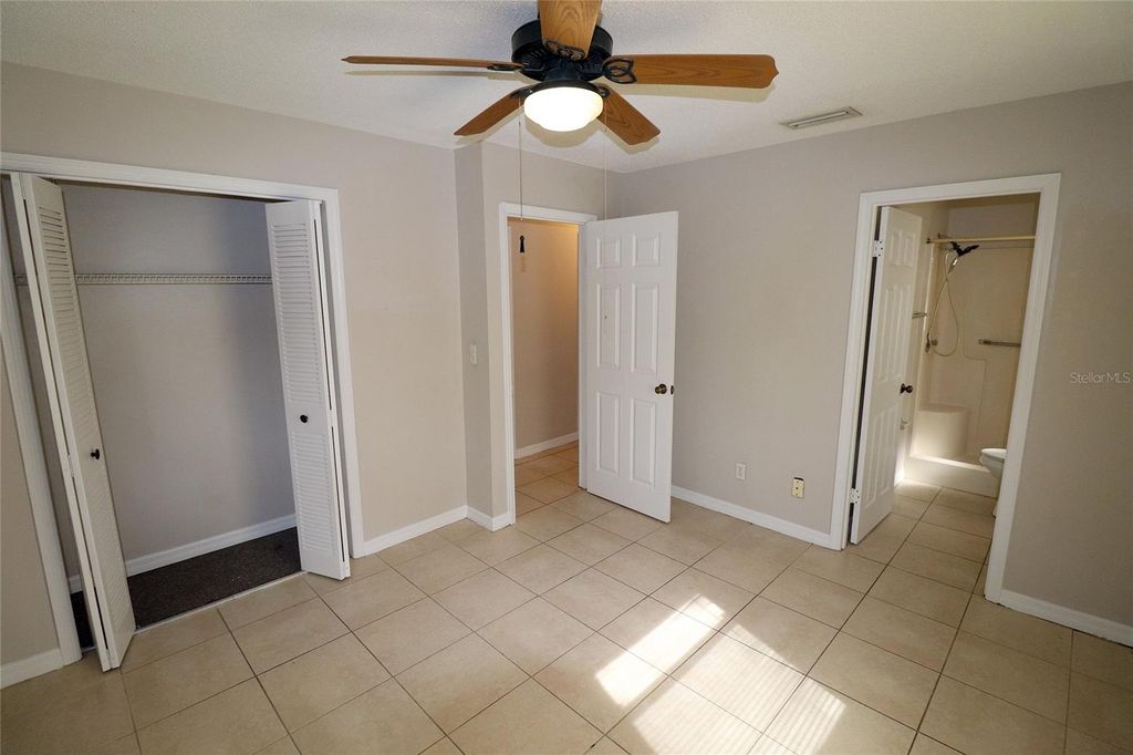 Image 43 of property listing at 109 E CHESTER STREET, Clermont, FL 34715