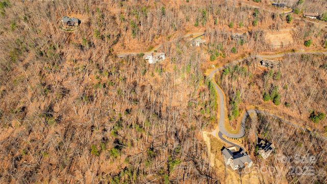 56 Finch Drive, Asheville, NC 28804