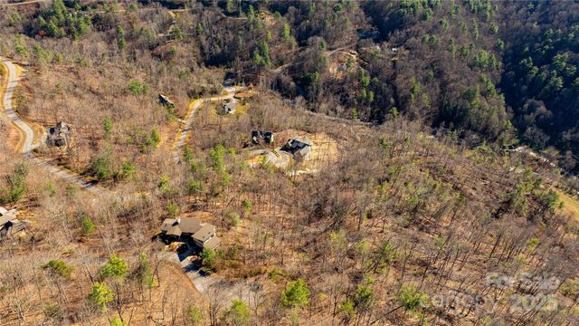 56 Finch Drive, Asheville, NC 28804