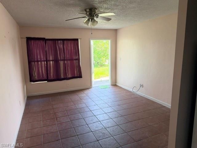 1114 Vineyard PL, Lehigh Acres, FL 33936