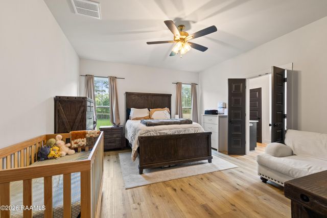 5306 Belvedere East Drive, Youngsville, LA 70592