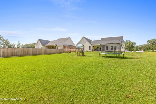 5306 Belvedere East Drive, Youngsville, LA 70592