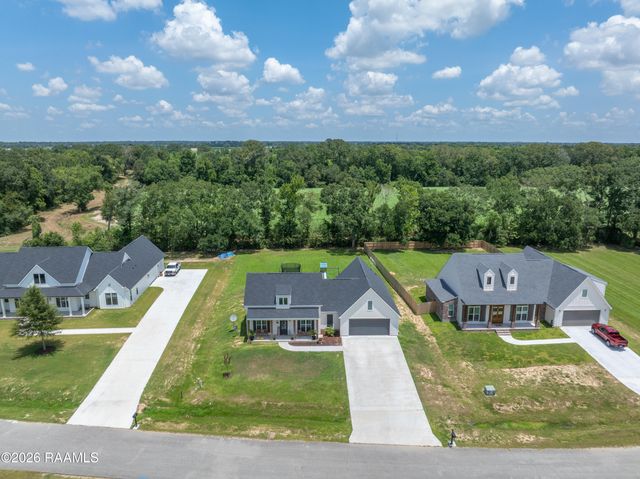5306 Belvedere East Drive, Youngsville, LA 70592