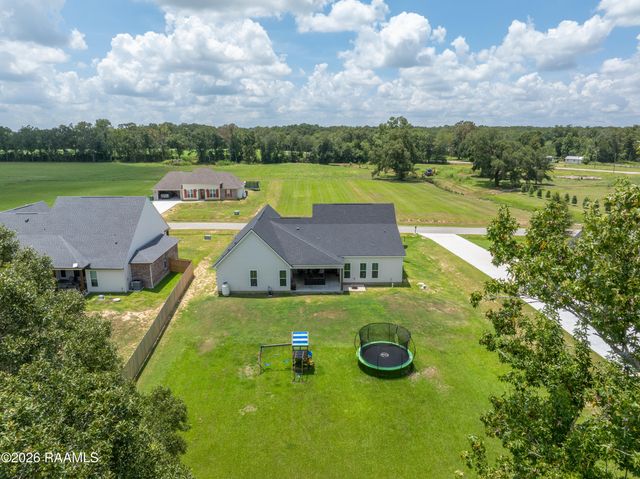 5306 Belvedere East Drive, Youngsville, LA 70592
