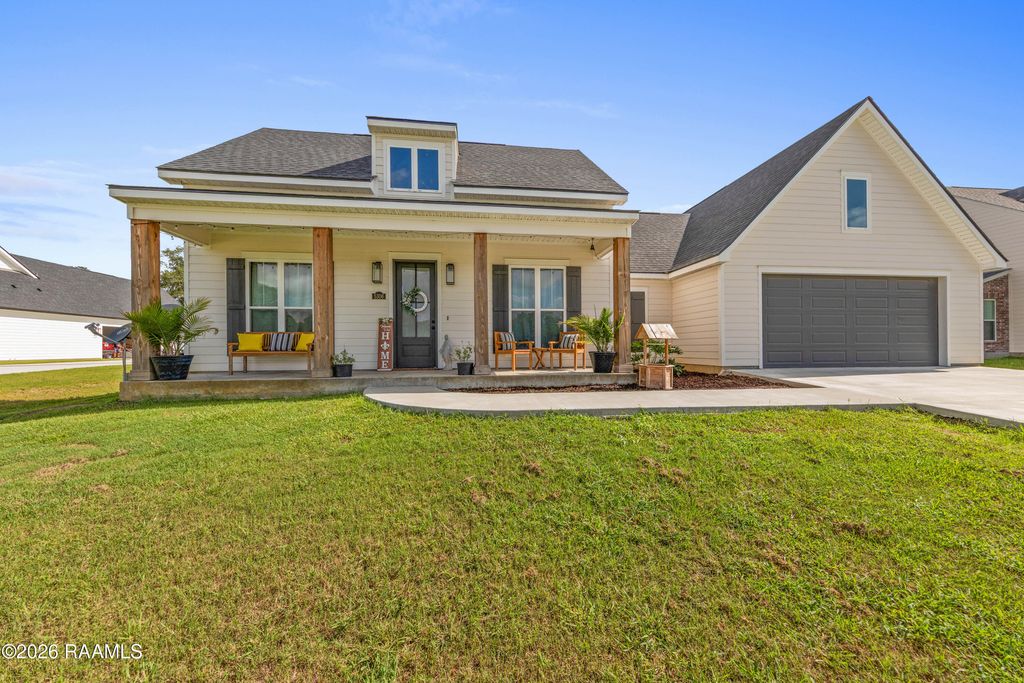 5306 Belvedere East Drive, Youngsville, LA 70592