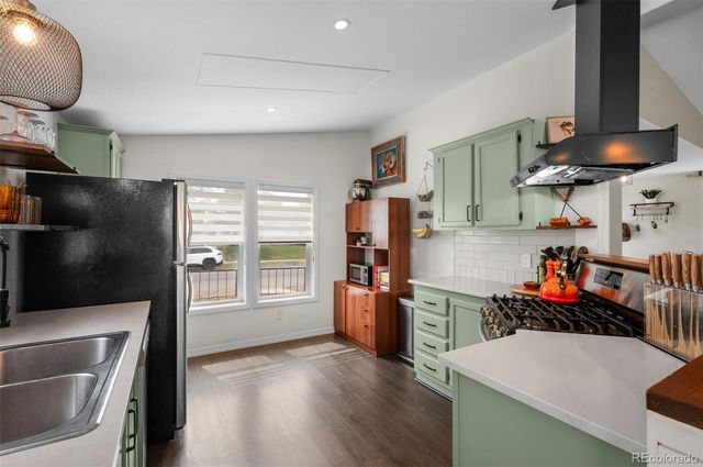 1436 Knox Court, Denver, CO 80204