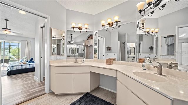 11195 SEABREEZE AVENUE, Port Charlotte, FL 33981