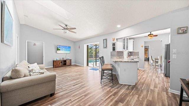 11195 SEABREEZE AVENUE, Port Charlotte, FL 33981