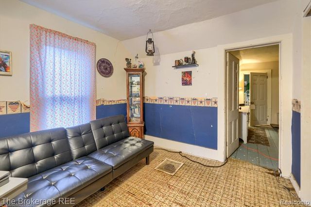 4422 N Lapeer Road, Columbiaville, MI 48421