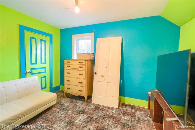 4422 N Lapeer Road, Columbiaville, MI 48421