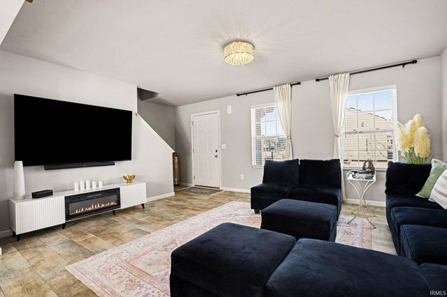 2065 Bennington Drive, Mishawaka, IN 46514