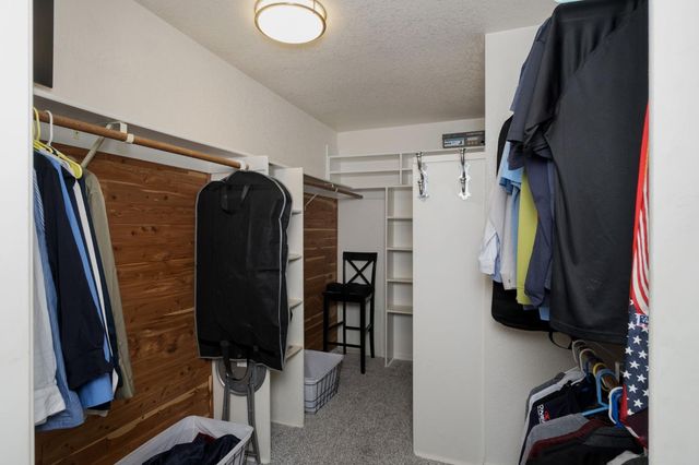 1554 E Omaha Avenue, Fresno, CA 93720