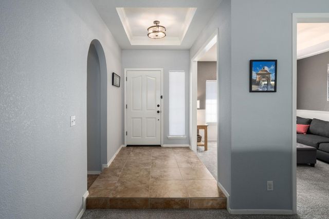 1554 E Omaha Avenue, Fresno, CA 93720