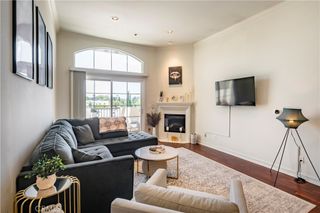 14242 Burbank 307, Sherman Oaks, CA 91401