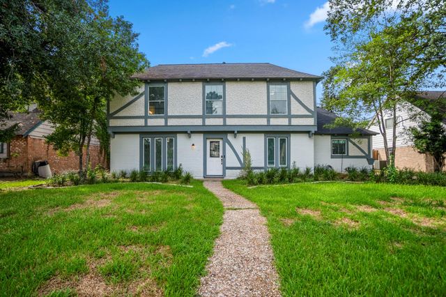 5122 Foresthaven Drive, Houston, TX 77066