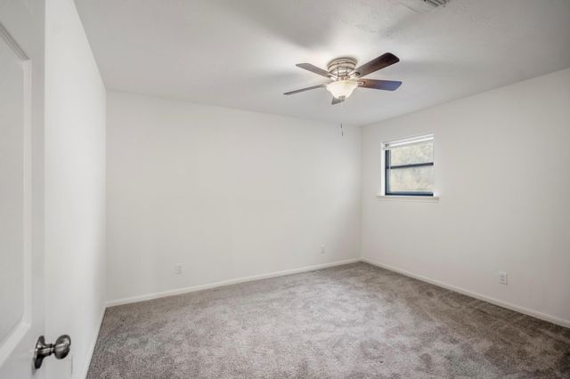 5122 Foresthaven Drive, Houston, TX 77066