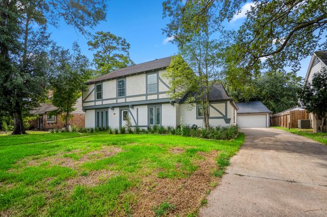 5122 Foresthaven Drive, Houston, TX 77066