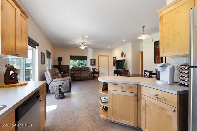 108 Ironwood DR, Blanchard, ID 83804