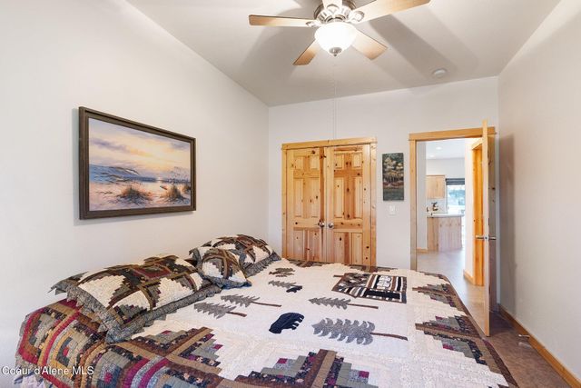 108 Ironwood DR, Blanchard, ID 83804