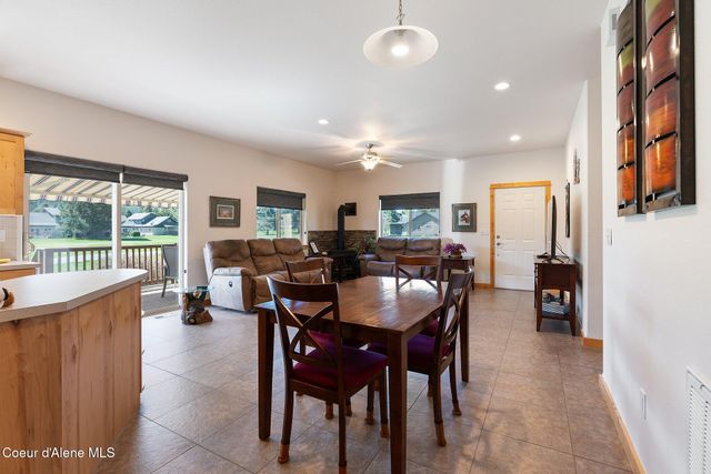 108 Ironwood DR, Blanchard, ID 83804