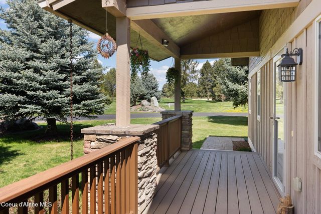 108 Ironwood DR, Blanchard, ID 83804