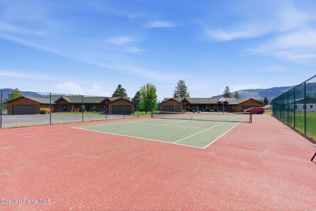 108 Ironwood DR, Blanchard, ID 83804